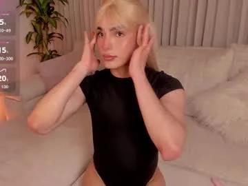 Freechat kittyskirtt on Chaturbate