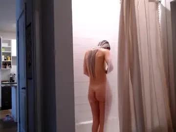 Freechat lilyyymonroee on Chaturbate