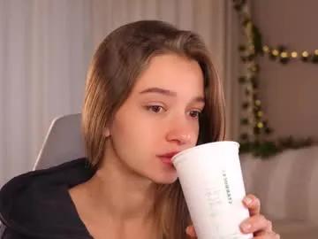 Freechat little_poetry on Chaturbate