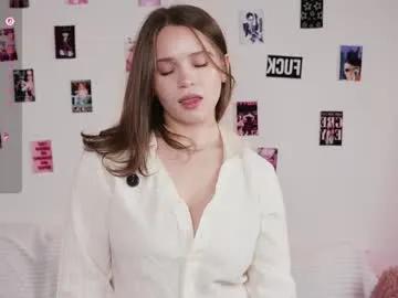 little_poetry — Better with Bett  // GOAL: Mornindg dance [99 tokens left] #bigboobs #young #18 #lovense  #tease