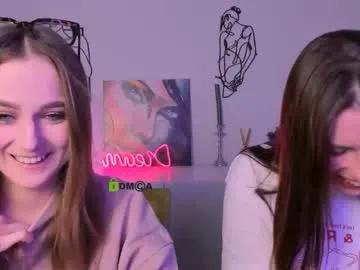 Group lola_swon on Chaturbate