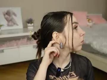 lornaelin on Chaturbate