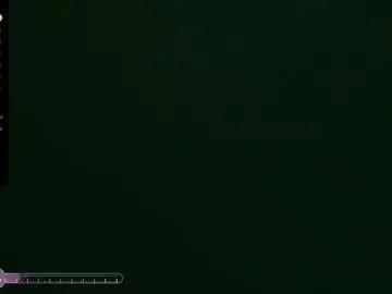 luckrose on Chaturbate