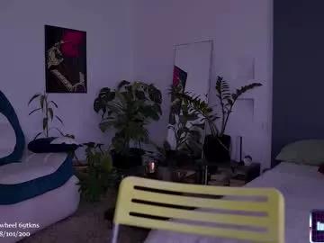 lucyallenx on Chaturbate