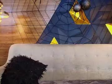 Freechat maxx_caprice on Chaturbate