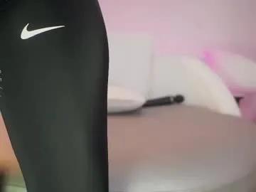 Freechat mia_coliin on Chaturbate