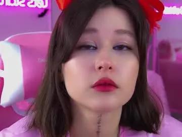 Freechat miajoys on Chaturbate