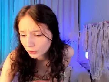 Freechat milliminimouse on Chaturbate