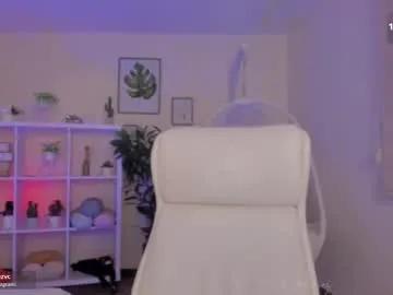 missvancouver_ on Chaturbate