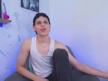 Freechat mykelcano on Chaturbate