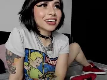 Freechat nikkiramone on Chaturbate