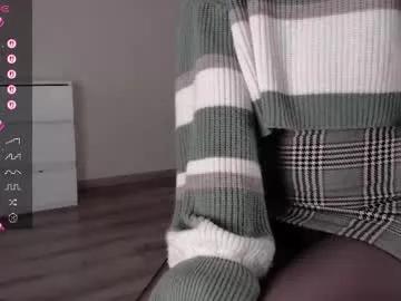 Freechat noelleneptune on Chaturbate