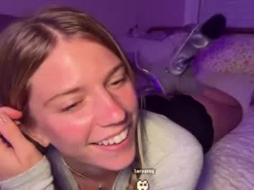 oliviahansleyy on Chaturbate