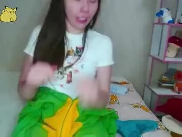 pink_pikachu_ on Chaturbate