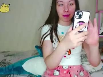 pink_pikachu_ on Chaturbate