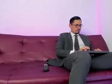 pleasurecompany on Chaturbate