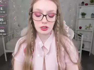 Freechat polly___cutie on Chaturbate