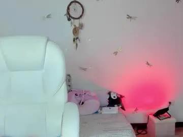 Freechat princessluna_14 on Chaturbate