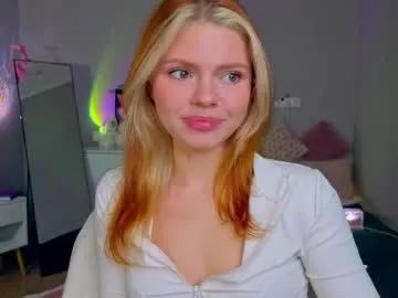 red__candy on Chaturbate