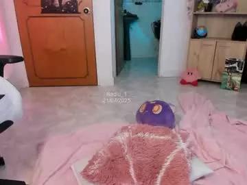 redlu_1 on Chaturbate