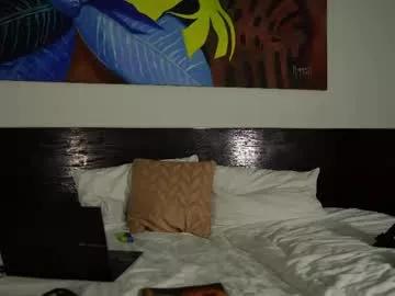 Away rndmzd on Chaturbate