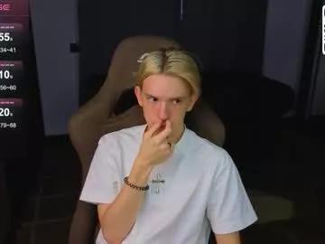 Freechat ron_vilsx on Chaturbate