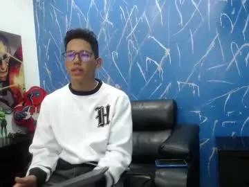 Freechat ryanpricee on Chaturbate