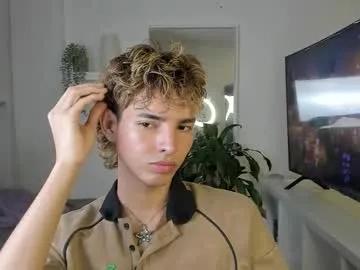 santy_kitty — GOAL: cum show [999 tokens remaining] Le'ts have fun #twink #femboy #cum #18 #thin