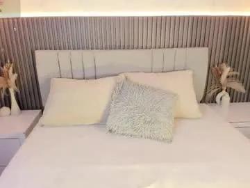 Group shanonclark on Chaturbate