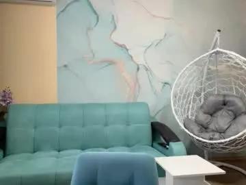 smiling_riddle on Chaturbate