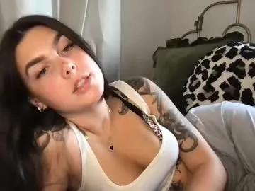 Freechat stacywithuu on Chaturbate