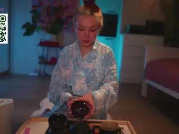 Freechat suk_ki on Chaturbate