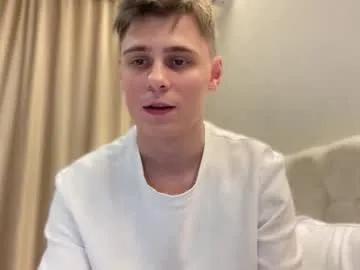 Freechat tyler_garrner on Chaturbate