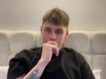 Freechat tyler_garrner on Chaturbate