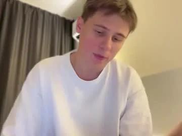 Freechat tyler_garrner on Chaturbate