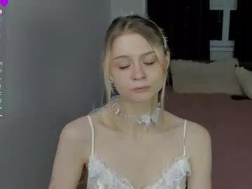 Freechat viraluvv on Chaturbate