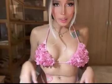 Freechat yourlovingpearlita1000 on Chaturbate