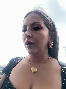 Group _Abril-Office1 on StripChat