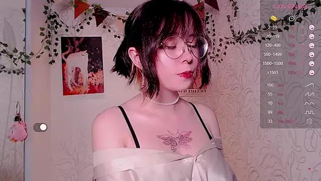 _miraclecattt_ on StripChat