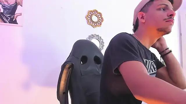 _Tarekk_ on StripChat