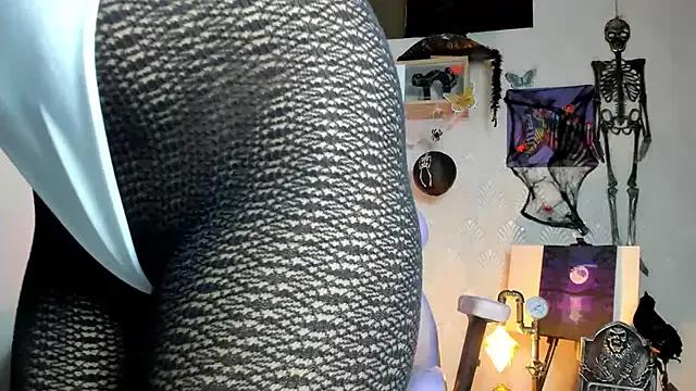 Freechat Alaia_Love77 on StripChat