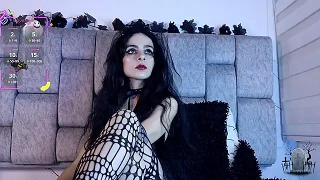 Alice_noir on StripChat