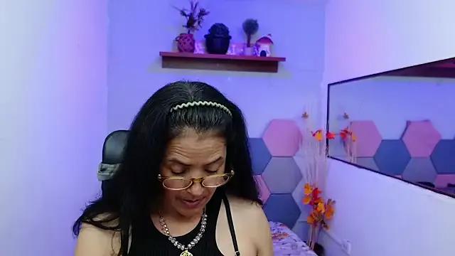 Private AmandaPeet on StripChat