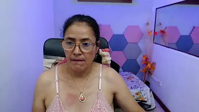 Private AmandaPeet on StripChat