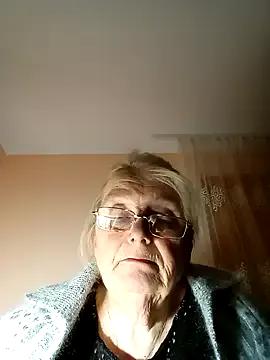 AmyLove353 — Private on StripChat