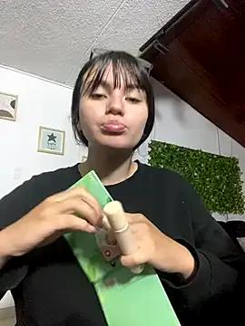 Freechat angel_natural on StripChat