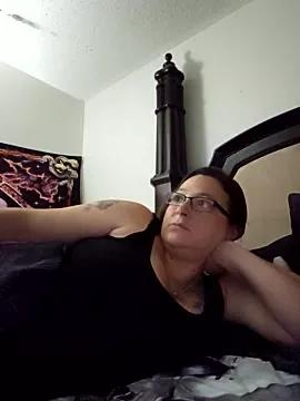 Freechat angelbaby1998 on StripChat