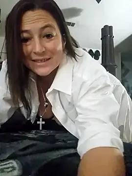 Freechat angelbaby1998 on StripChat