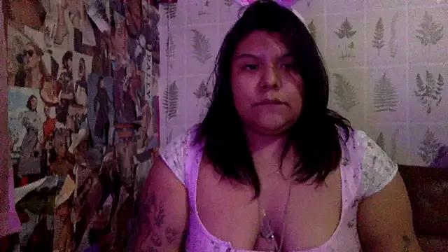 Freechat annoyedputa on StripChat