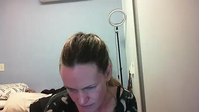 Annylove1 — ass and masturbation